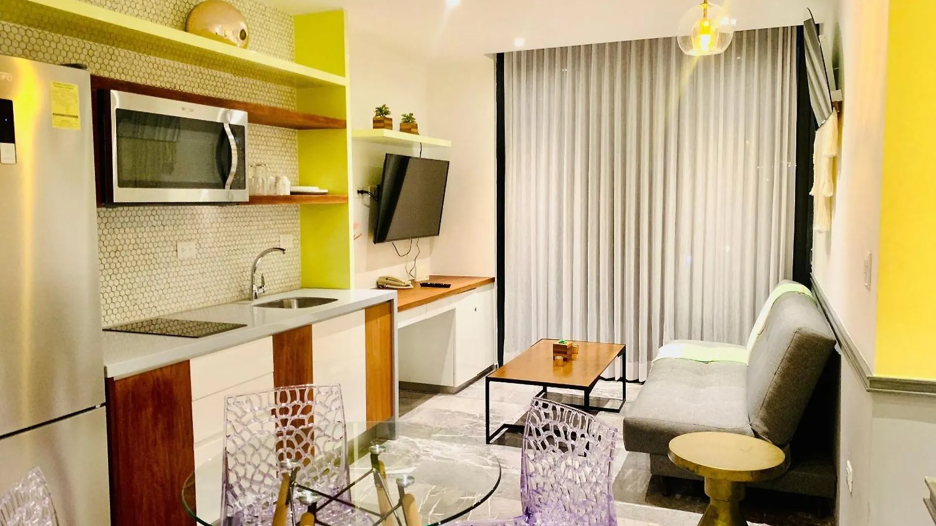 Holiday home 1 Block From The Ocean And 5Thav Villa Playa del Carmen
