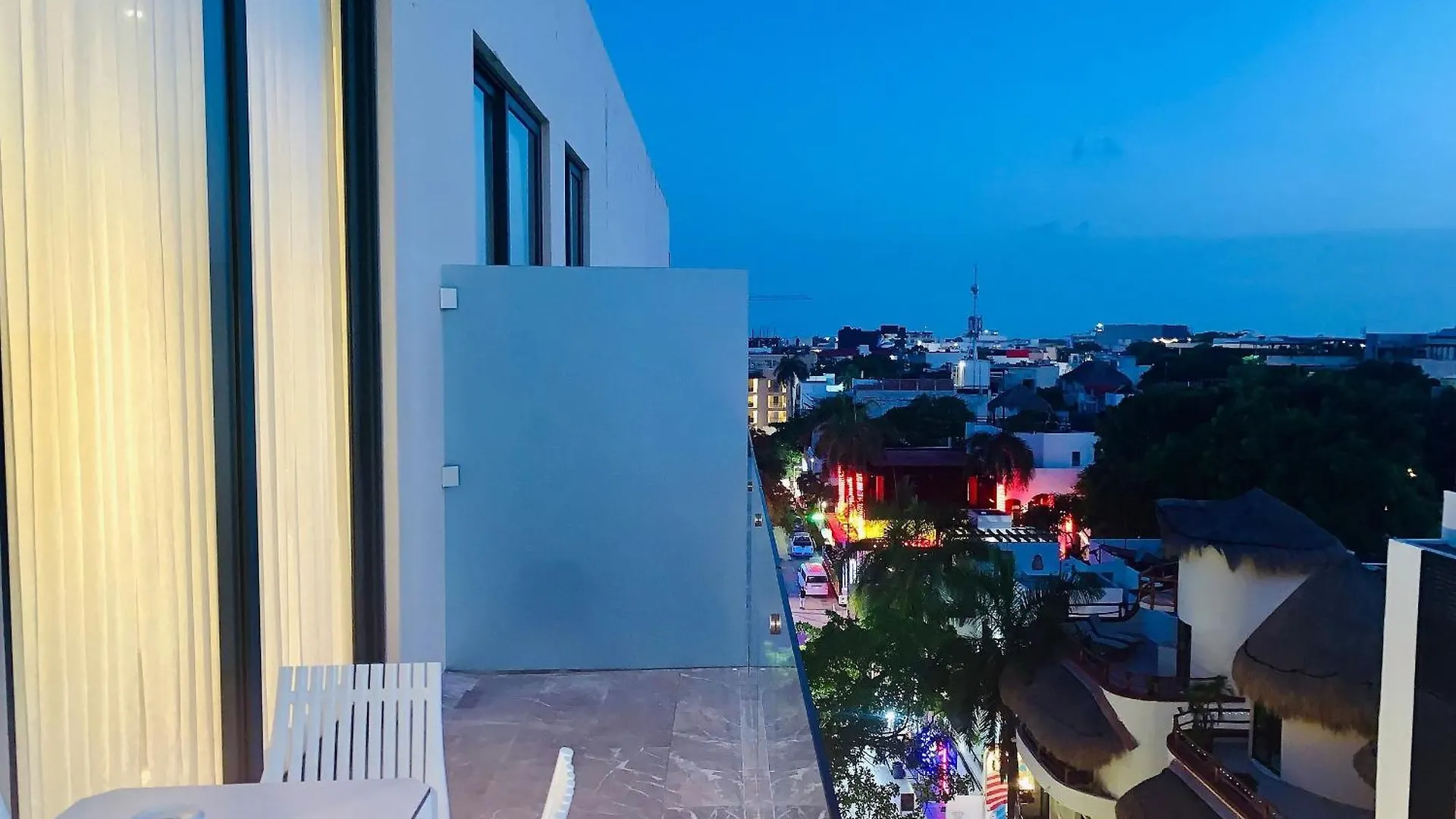 1 Block From The Ocean And 5Thav Villa Playa del Carmen 0*,  Mexico